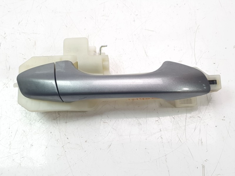 Recambio de maneta exterior delantera derecha para kia stonic (yb) 1.2 cvvt referencia OEM IAM 82661H8700  