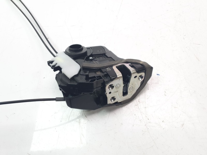Recambio de cerradura puerta trasera derecha para toyota c-hr (_x1_) 2.0 hybrid (maxh10) referencia OEM IAM 69050F4130  
