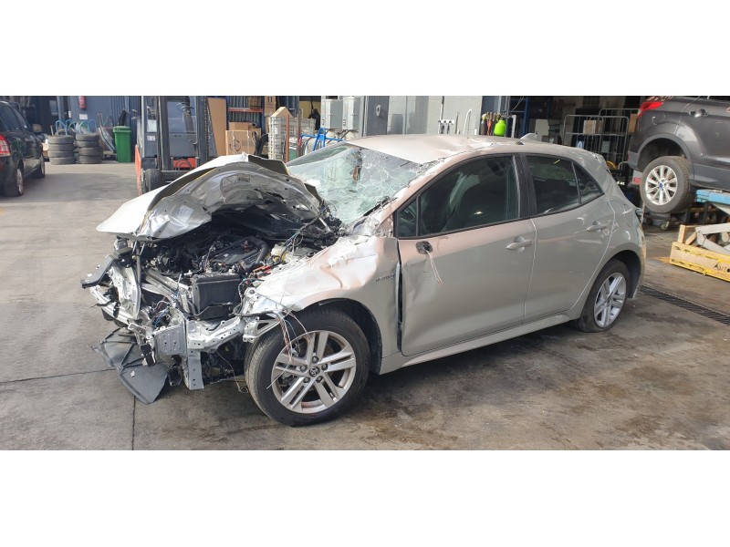 toyota corolla (e21) del año 2021