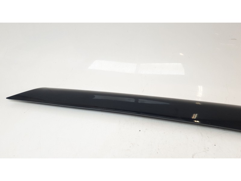 Recambio de moldura para ssangyong tivoli urban 4x2 referencia OEM IAM 7922035010  