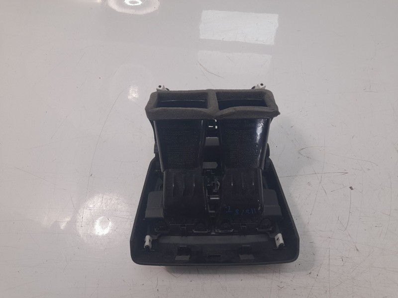 Recambio de aireador central para peugeot 3008 allure referencia OEM IAM 9811350380  