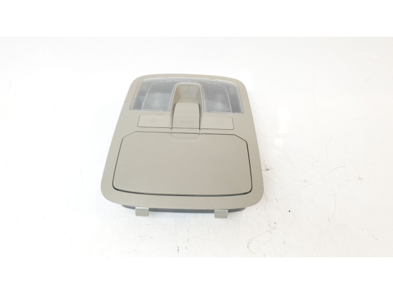 Recambio de luz interior para ssangyong tivoli urban 4x2 referencia OEM IAM 7767034000EBG  