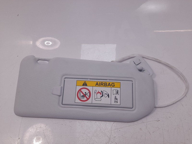 Recambio de parasol derecho para peugeot 3008 allure referencia OEM IAM 98284441ZD  