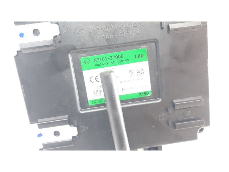 Recambio de modulo electronico para ssangyong tivoli urban 4x2 referencia OEM IAM 8710137000  