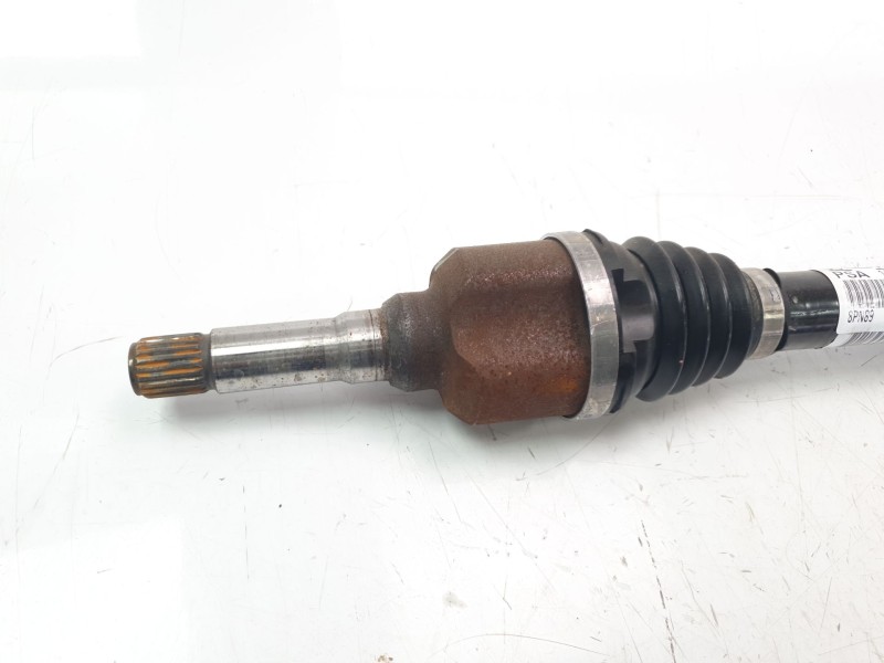 Recambio de transmision delantera derecha para citroën c3 feel pack referencia OEM IAM 9677476680 T39198 P1525