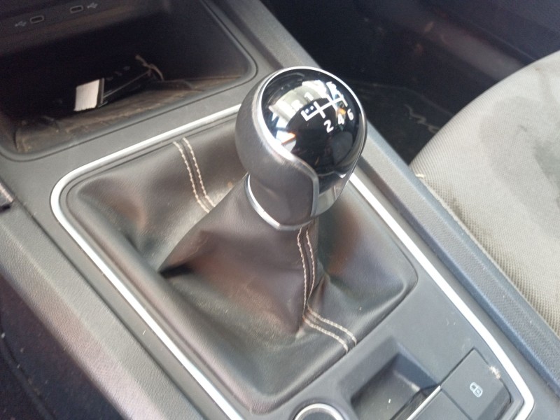 Recambio de palanca cambio para seat leon sportstourer (kl8, kld) 2.0 tdi referencia OEM IAM   