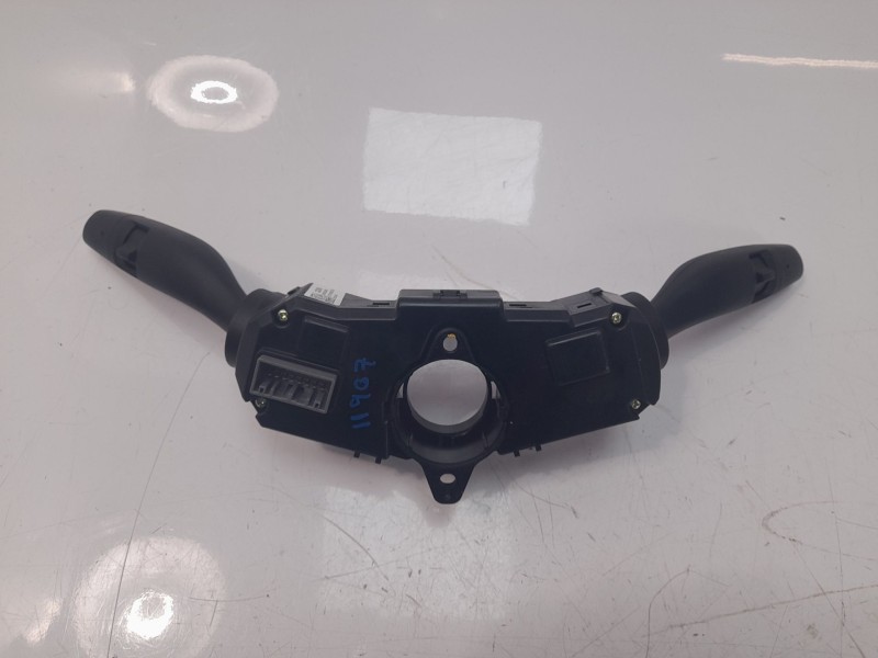 Recambio de mando multifuncion para kia sportage concept 2wd referencia OEM IAM 93403D9852  