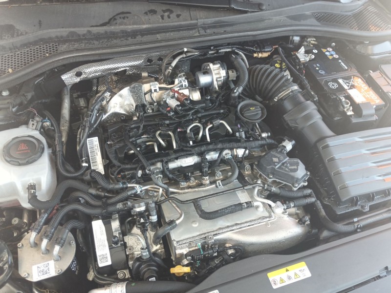 Recambio de bomba combustible para seat leon sportstourer (kl8, kld) 2.0 tdi referencia OEM IAM   