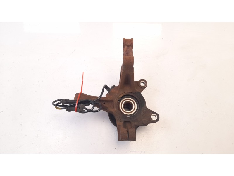 Recambio de mangueta delantera izquierda para dacia sandero 0.9 tce cat referencia OEM IAM 400158414R  