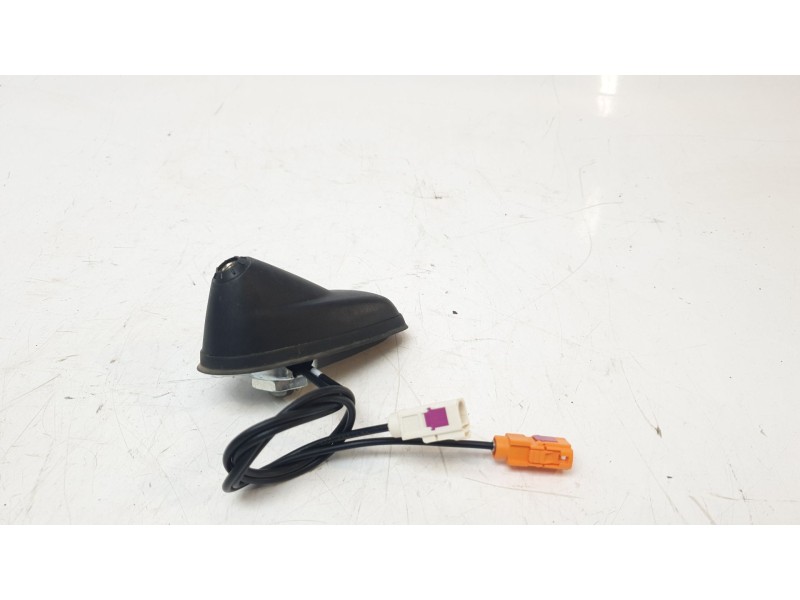 Recambio de antena para citroën c3 feel pack referencia OEM IAM 9850775480  