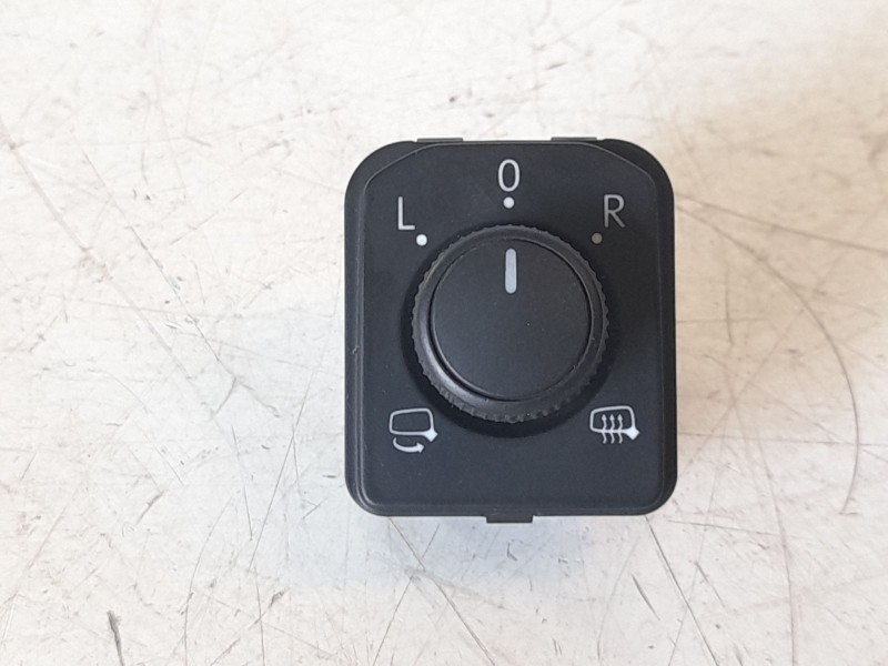 Recambio de mando retrovisor para skoda octavia lim. (nx3) ambition referencia OEM IAM 565959565A  