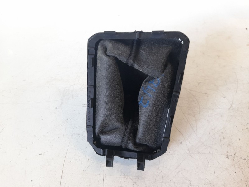 Recambio de pomo palanca cambio para volkswagen polo edition referencia OEM IAM 2G1711113MIS  