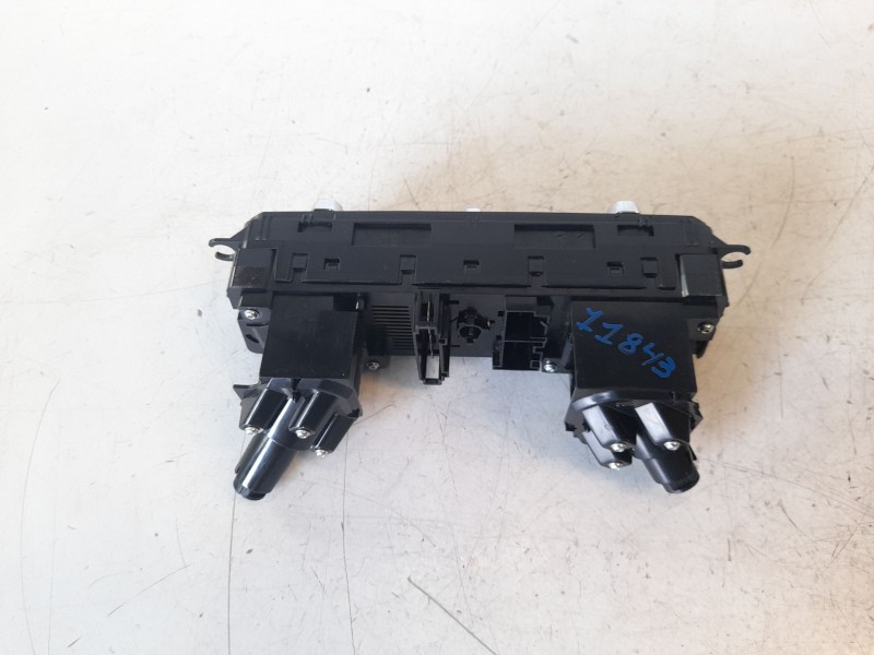 Recambio de mando calefaccion / aire acondicionado para volkswagen polo edition referencia OEM IAM 2G1820045F  