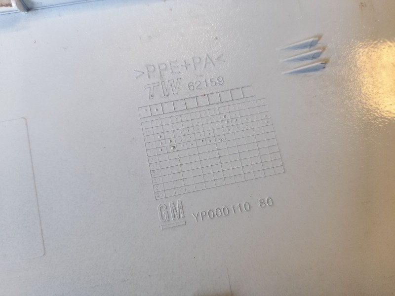 Recambio de tapa exterior combustible para opel grandland x ultimate referencia OEM IAM   