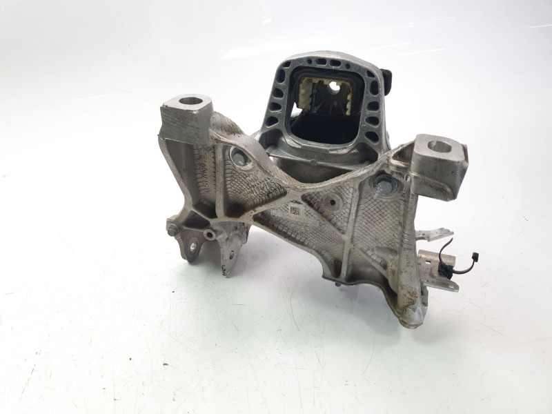 Recambio de soporte motor para audi a4 avant (8w5) básico referencia OEM IAM 8W0199372CP  