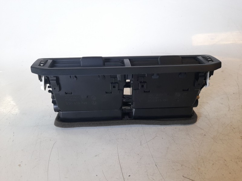 Recambio de aireador central para volkswagen polo edition referencia OEM IAM 2G0819728FQVN  