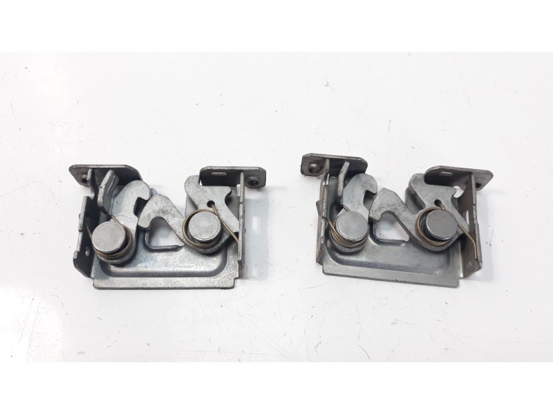 Recambio de cerradura capo para bmw serie 3 coupe (e92) 2.0 turbodiesel cat referencia OEM IAM 51237115229  