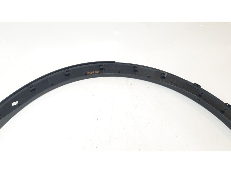 Recambio de aletin trasero derecho para ssangyong tivoli urban 4x2 referencia OEM IAM 7954035100  