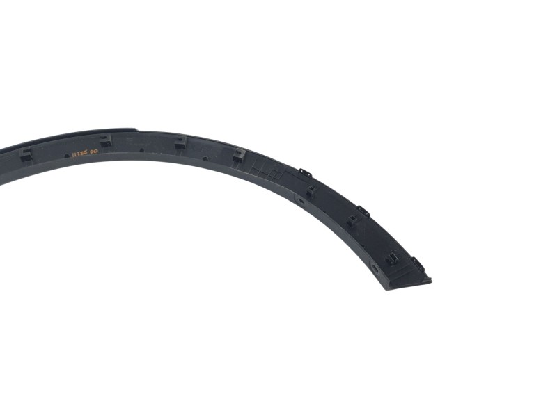 Recambio de aletin trasero derecho para ssangyong tivoli urban 4x2 referencia OEM IAM 7954035100  