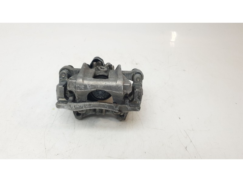 Recambio de pinza de freno trasera derecha para skoda octavia lim. (nx3) ambition referencia OEM IAM 5WA615424  