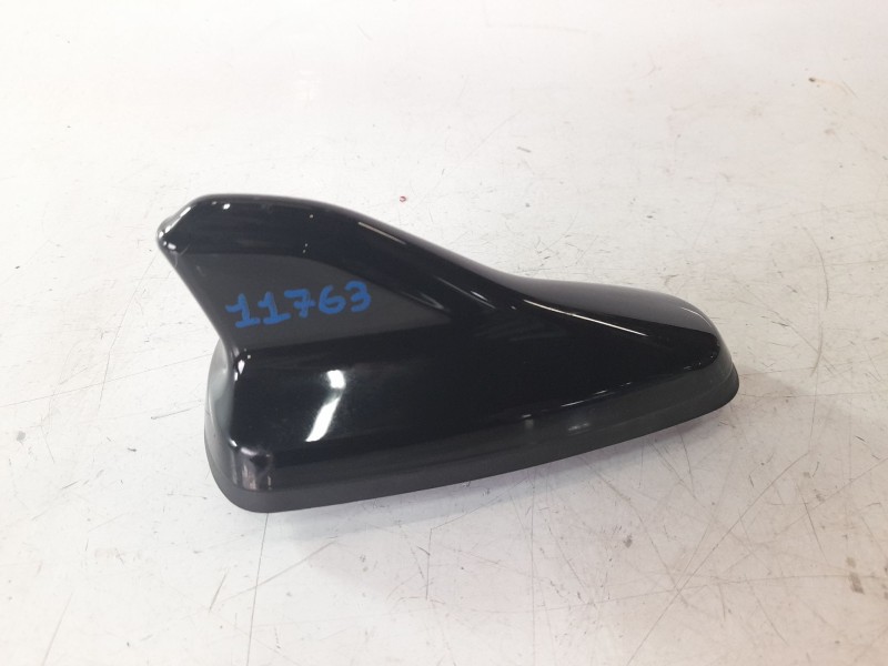 Recambio de antena para skoda octavia lim. (nx3) ambition referencia OEM IAM 5WA035507A  