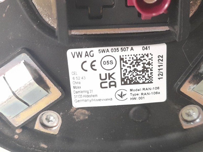Recambio de antena para skoda octavia lim. (nx3) ambition referencia OEM IAM 5WA035507A  