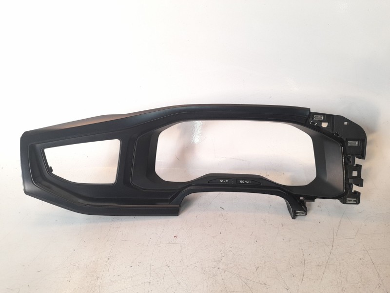 Recambio de moldura para volkswagen polo edition referencia OEM IAM 2G1858415AGRFG  