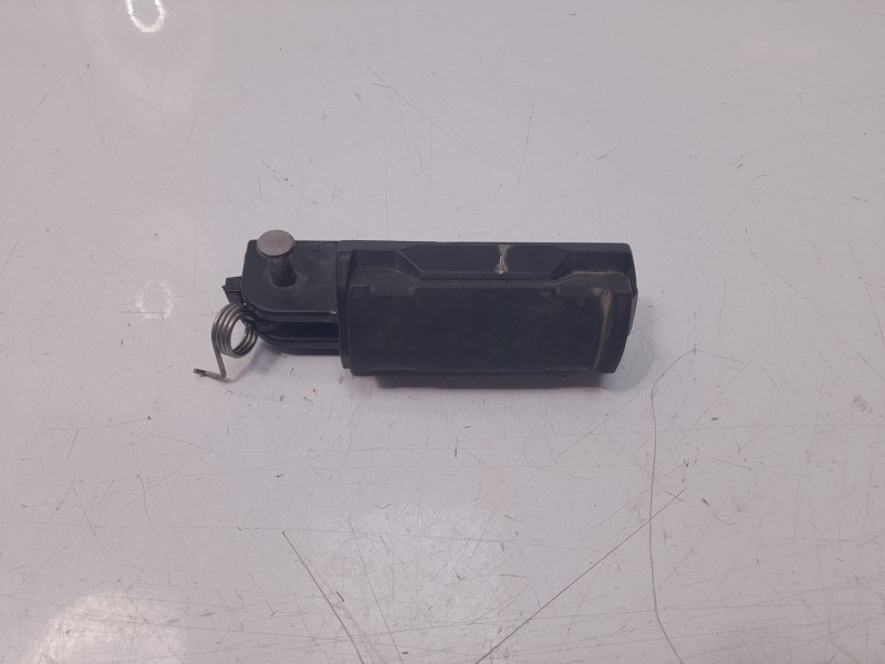 Recambio de estribo lateral para keeway v-cruise 125 referencia OEM IAM P0821NA0382000  