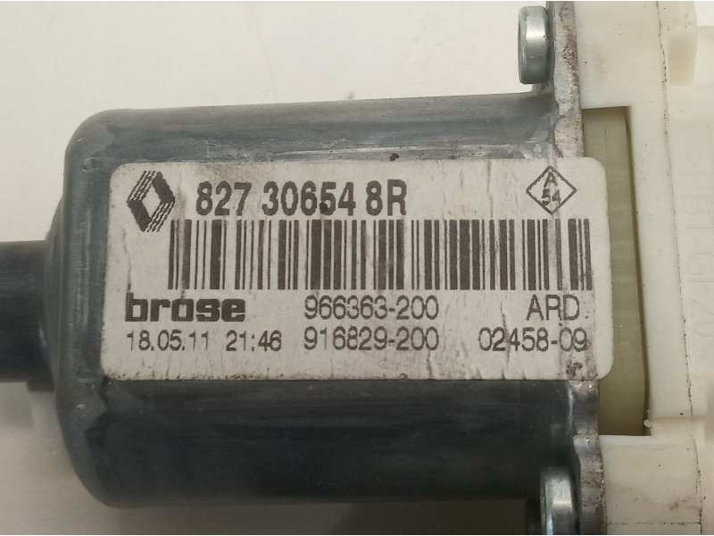 Recambio de motor elevalunas trasero derecho para renault megane iii berlina 5 p emotion referencia OEM IAM 827306548R 013082233