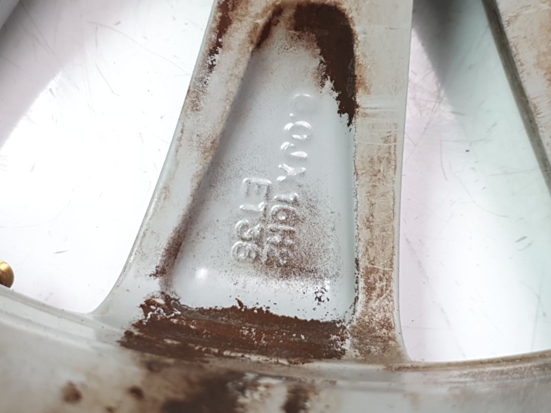 Recambio de llanta para skoda kamiq (nw4) 1.0 tsi referencia OEM IAM 658601025B  