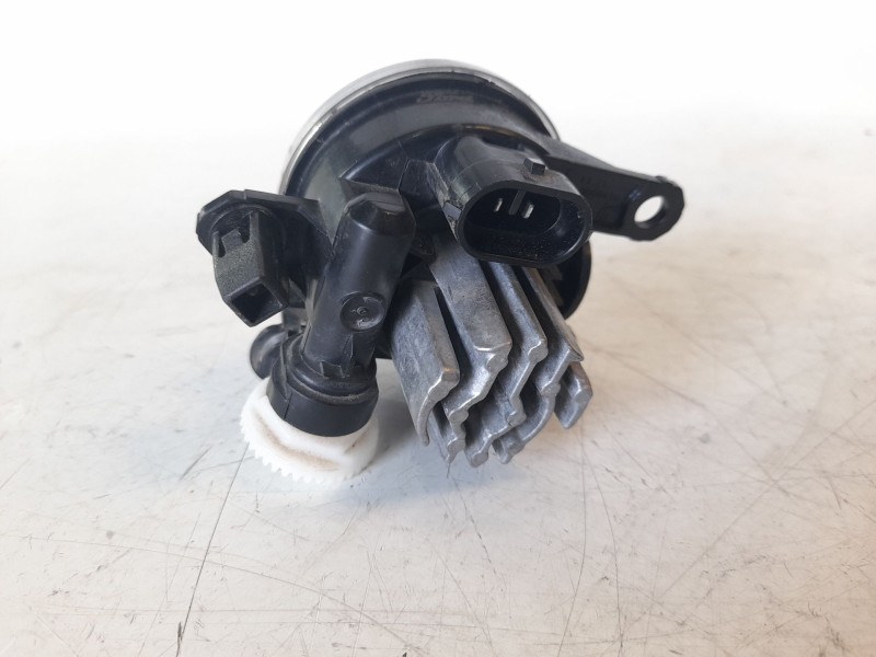 Recambio de faro antiniebla derecho para ford focus 1.0 ecoboost cat referencia OEM IAM JX715A254AB  