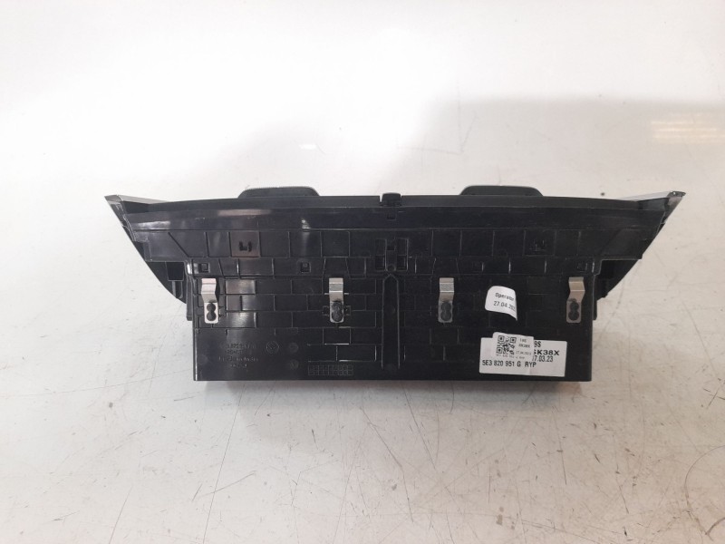 Recambio de aireador central para skoda octavia lim. (nx3) ambition referencia OEM IAM 5E3820951GRYP  