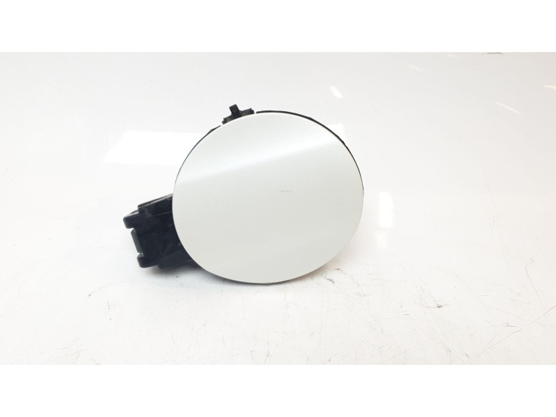 Recambio de tapa exterior combustible para peugeot 308 sw gt line referencia OEM IAM 9818229080  