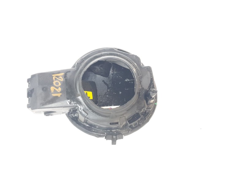 Recambio de tapa exterior combustible para peugeot 308 sw gt line referencia OEM IAM 9818229080  