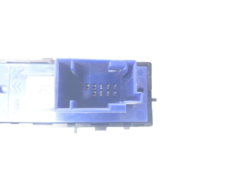 Recambio de interruptor para peugeot 308 sw gt line referencia OEM IAM 98033305ZD  