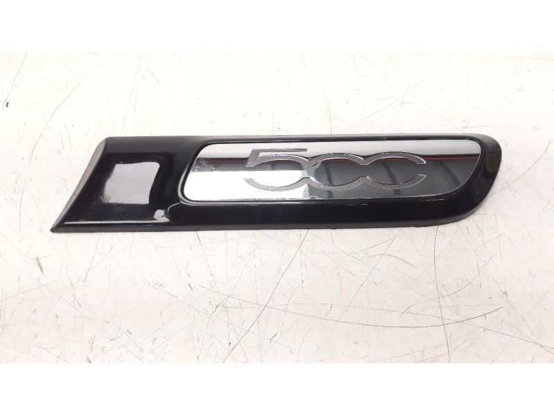 Recambio de moldura para fiat nuova 500 (150) 1.2 cat referencia OEM IAM 735653073  