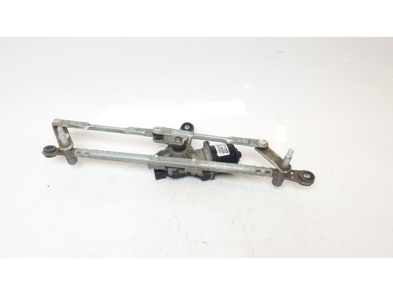 Recambio de motor limpia delantero para ssangyong tivoli urban 4x2 referencia OEM IAM 7821035002  
