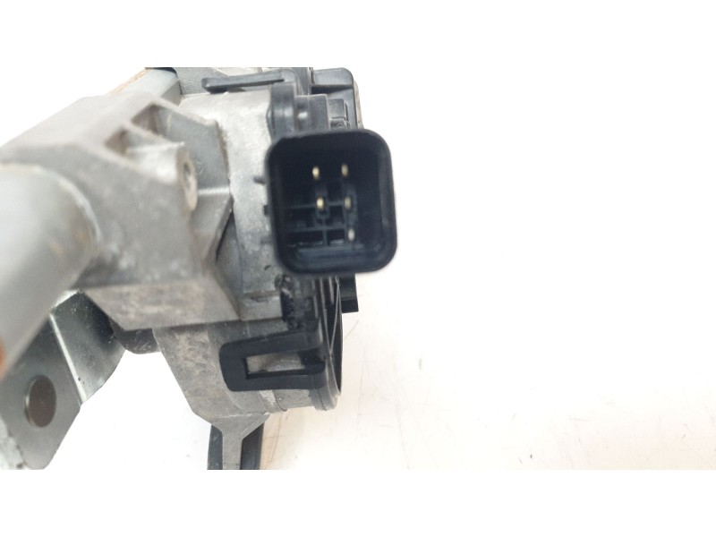 Recambio de motor limpia delantero para ssangyong tivoli urban 4x2 referencia OEM IAM 7821035002  
