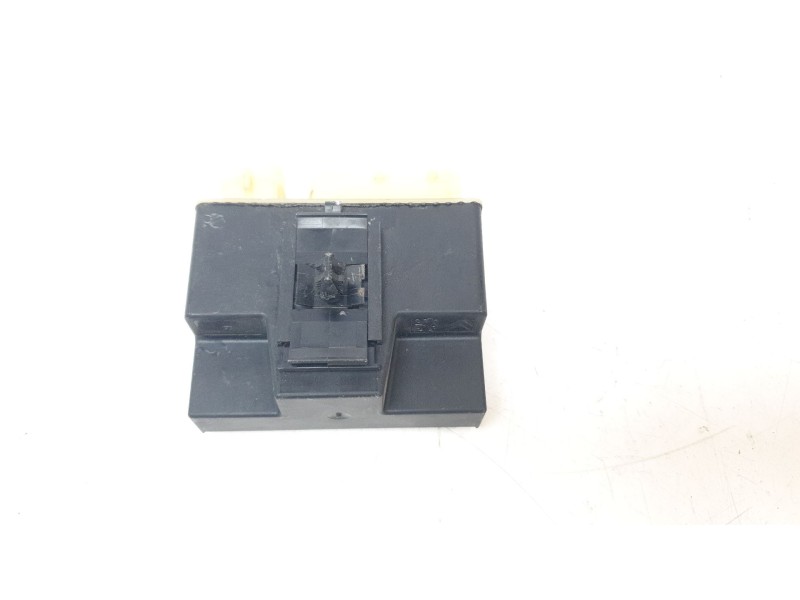 Recambio de modulo electronico para ssangyong tivoli urban 4x2 referencia OEM IAM 9862570880  