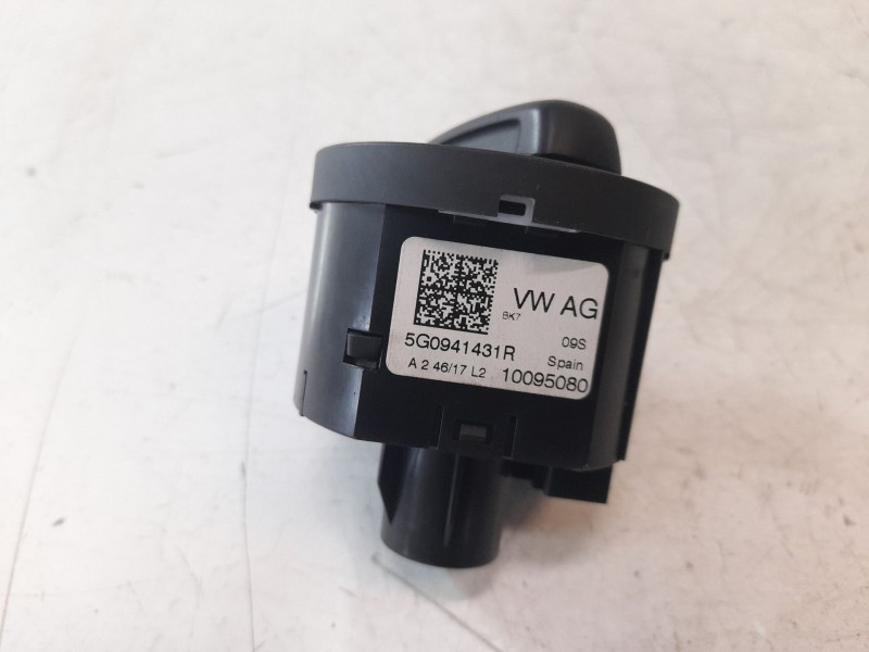 Recambio de mando luces para volkswagen polo edition referencia OEM IAM 5G0941431R  