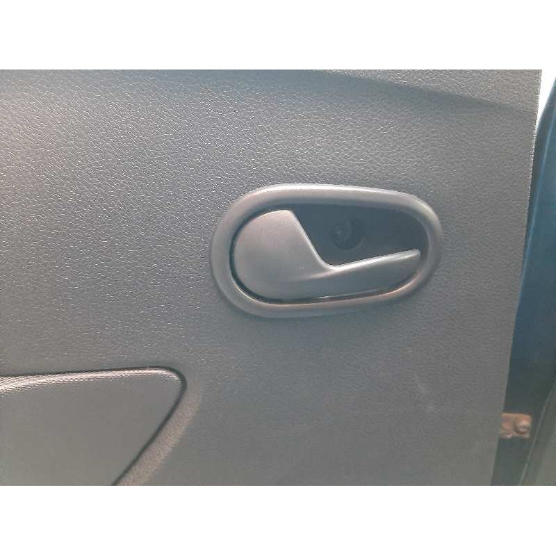 Recambio de maneta interior trasera izquierda para dacia sandero 1.5 dci diesel fap cat referencia OEM IAM 806717698R  