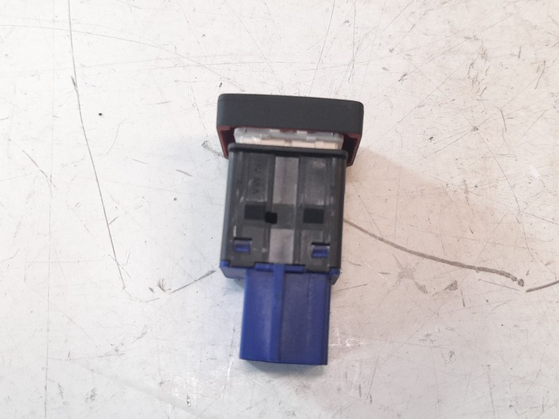 Recambio de warning para volkswagen polo edition referencia OEM IAM 2G0953509  