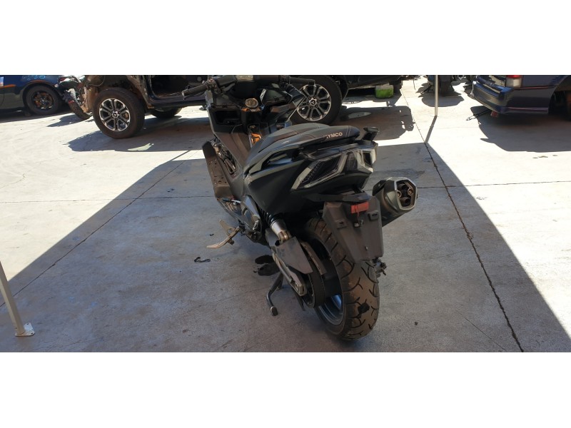 kymco ak550 del año 2017