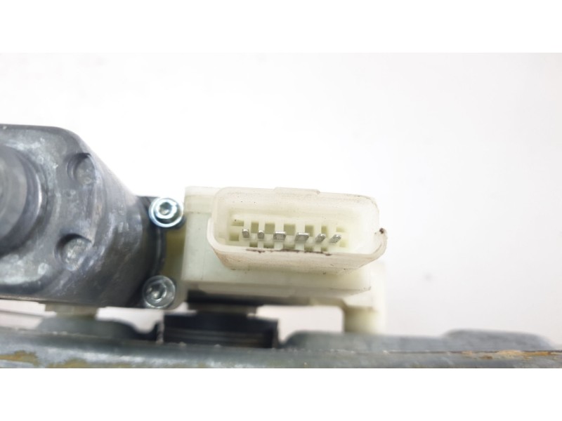 Recambio de elevalunas trasero izquierdo para peugeot 308 sw gt line referencia OEM IAM 9826080480 106174618 