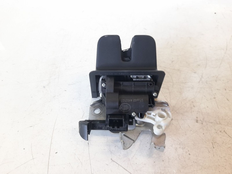 Recambio de cerradura maletero / porton para skoda kamiq (nw4) 1.0 tsi referencia OEM IAM 654827505  