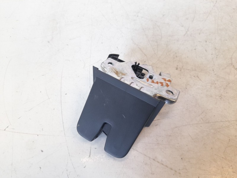 Recambio de cerradura maletero / porton para skoda kamiq (nw4) 1.0 tsi referencia OEM IAM 654827505  