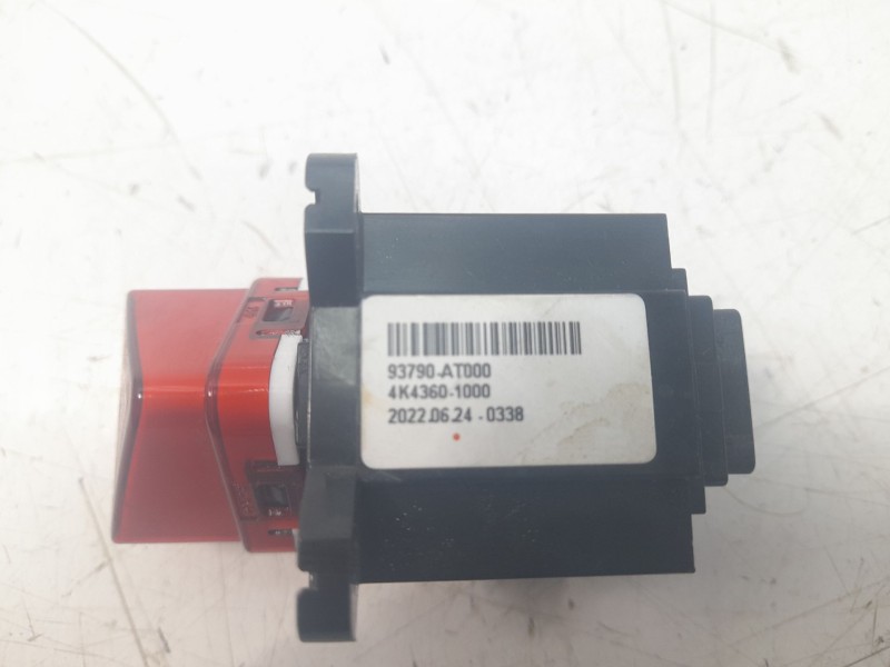 Recambio de warning para kia niro referencia OEM IAM 93790AT000  