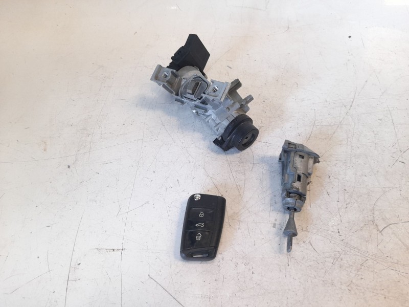 Recambio de conmutador de arranque para volkswagen polo edition referencia OEM IAM 1K0905851  