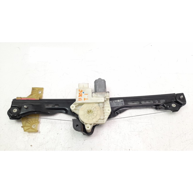 Recambio de elevalunas trasero izquierdo para citroen c4 picasso 1.2 12v e-thp referencia OEM IAM 9816272780 106075618 