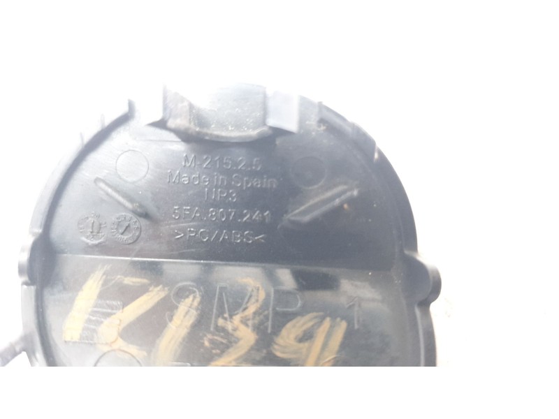 Recambio de moldura para seat leon sportstourer (kl8, kld) 2.0 tdi referencia OEM IAM 5FA807241  